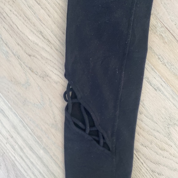 Alo intertwine legging - Picture 2 of 2